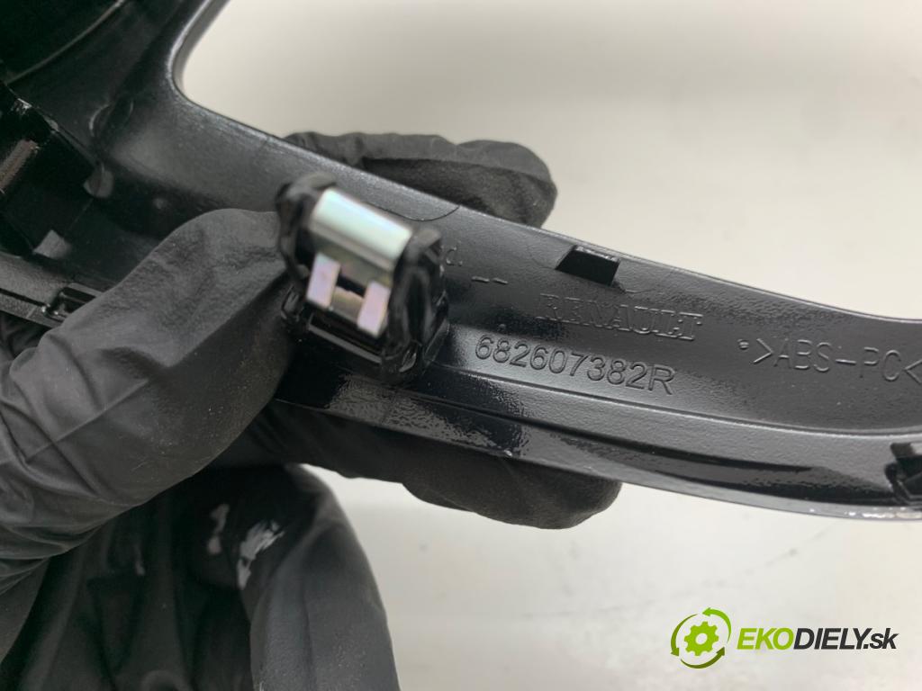 DACIA LODGY nadwozie wielkoprzestrzenne (MPV) 2018 75 kW 1.6 SCe 100 1598 Mriežky kúrenia predný 682607382R