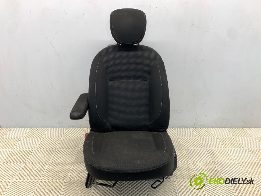 DACIA LODGY nadwozie wielkoprzestrzenne (MPV) 2018 75 kW 1.6 SCe 100 1598 Sedadlo ľavy predný 