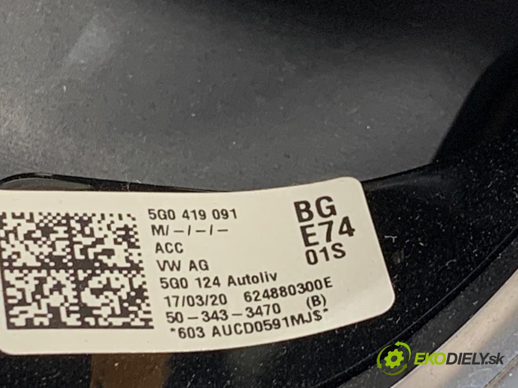 VW GOLF VII Kombi 2020 85 kW 1.6 TDI 1598 volant 5G0419091 (Volant)