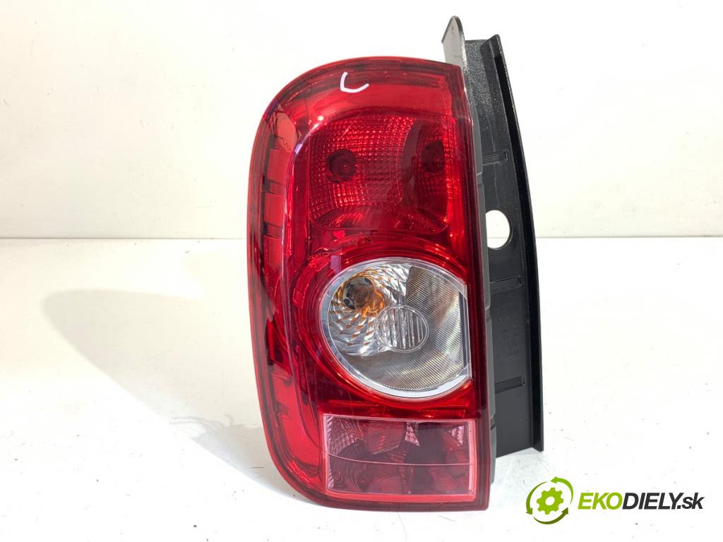 DACIA DUSTER SUV 2011 77 kW 1.6 16V 1598 Svetlo ľavy zad 