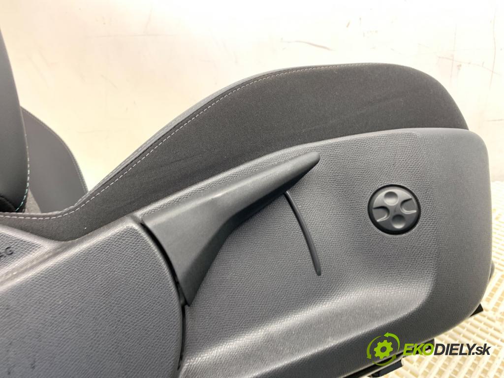PEUGEOT 408 II liftback 2024 96 kW PureTech 130 (FPHNST) 1199 Sedadlo pravy predný