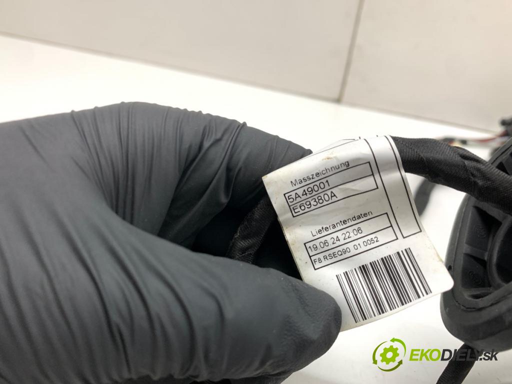 BMW G02 SUV 2024 265 kW M40 i xDrive 2998 káblovačka dveře zadní část pravý 5A49001