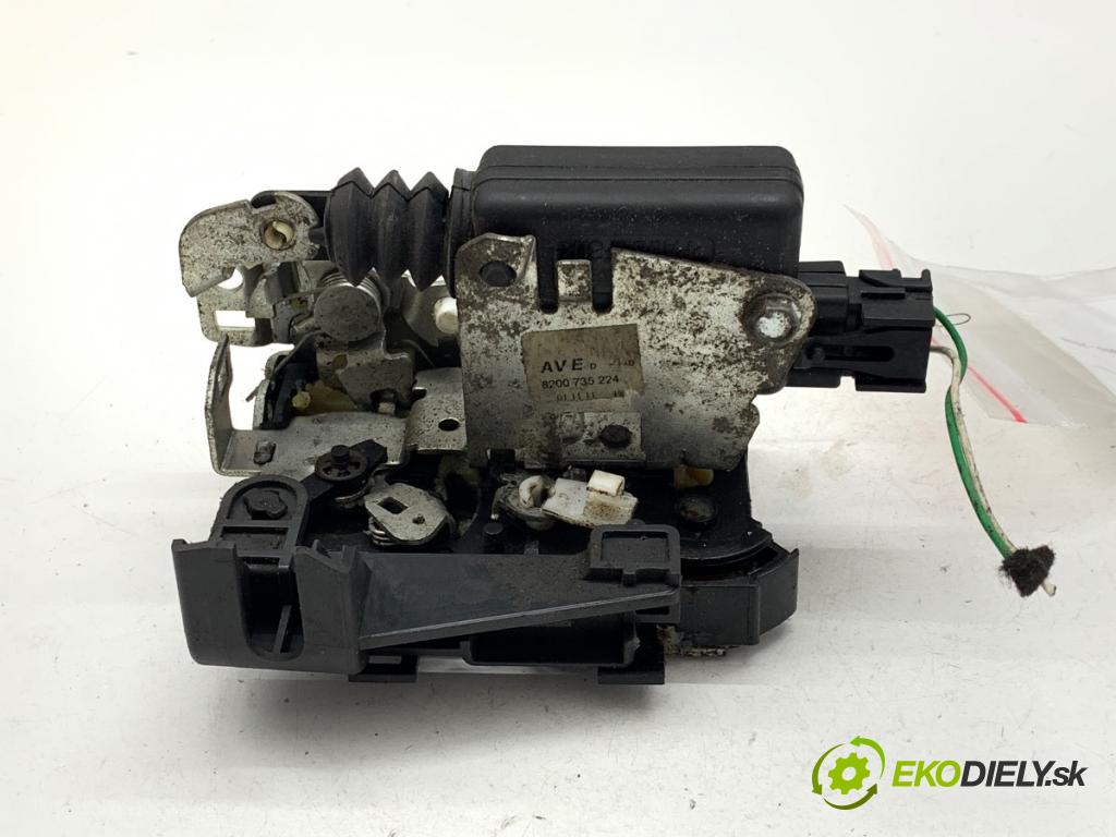 DACIA DUSTER SUV 2011 77 kW 1.6 16V 1598 zámok Dvere pravy predný 8200735224