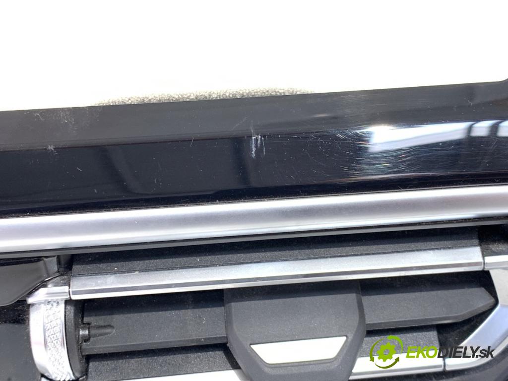 BMW G02 SUV 2024 265 kW M40 i xDrive 2998 Panel ovládania Mriežky kúrenia 9855411