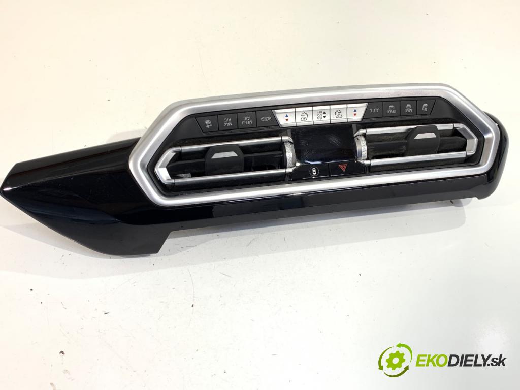 BMW G02 SUV 2024 265 kW M40 i xDrive 2998 Panel ovládania Mriežky kúrenia 9855411