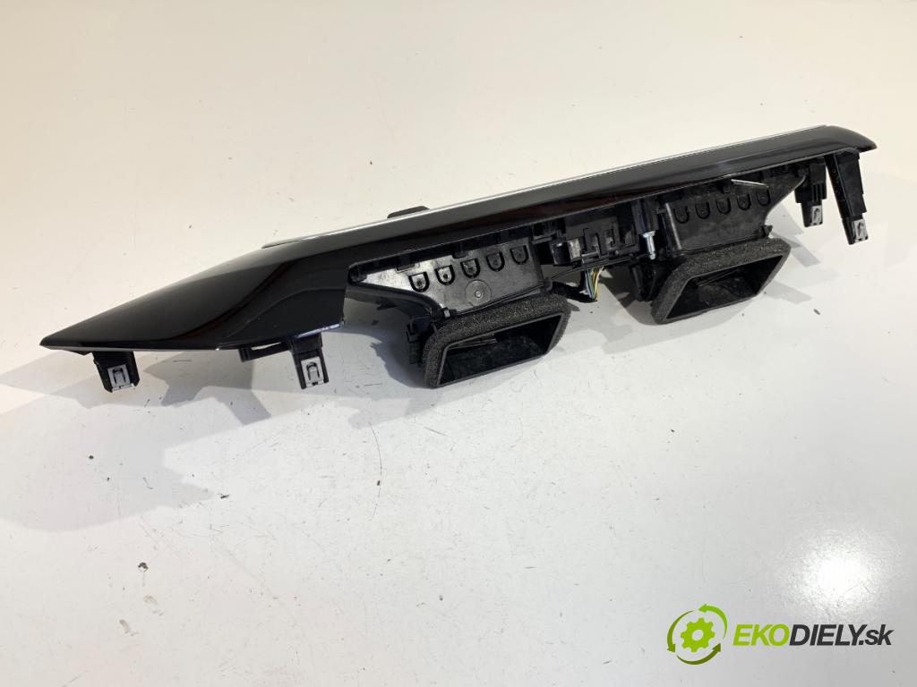 BMW G02 SUV 2024 265 kW M40 i xDrive 2998 Panel ovládania Mriežky kúrenia 9855411