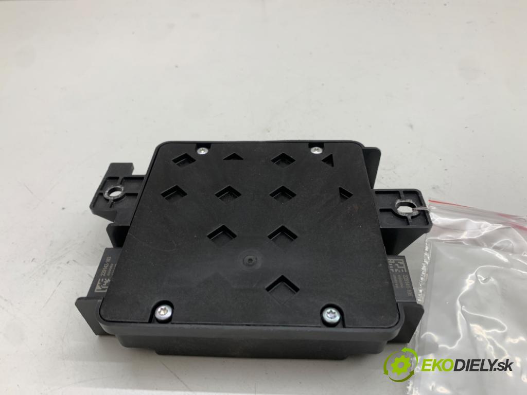JEEP CHEROKEE KL SUV 2020 200 kW 2.0 T-GDi 4x4 1995 modul KEYLESS P68444360AB