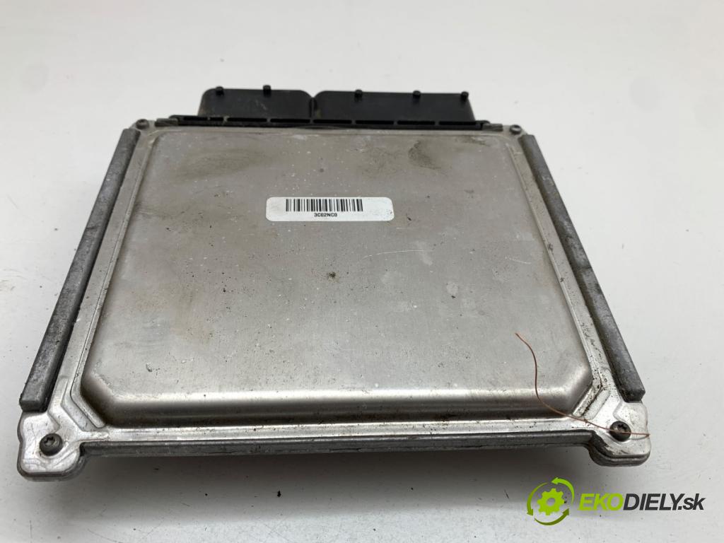VW GOLF VII Kombi 2020 85 kW 1.6 TDI 1598 riadiaca jednotka Motor 04L907445G (Riadiaca jednotka)