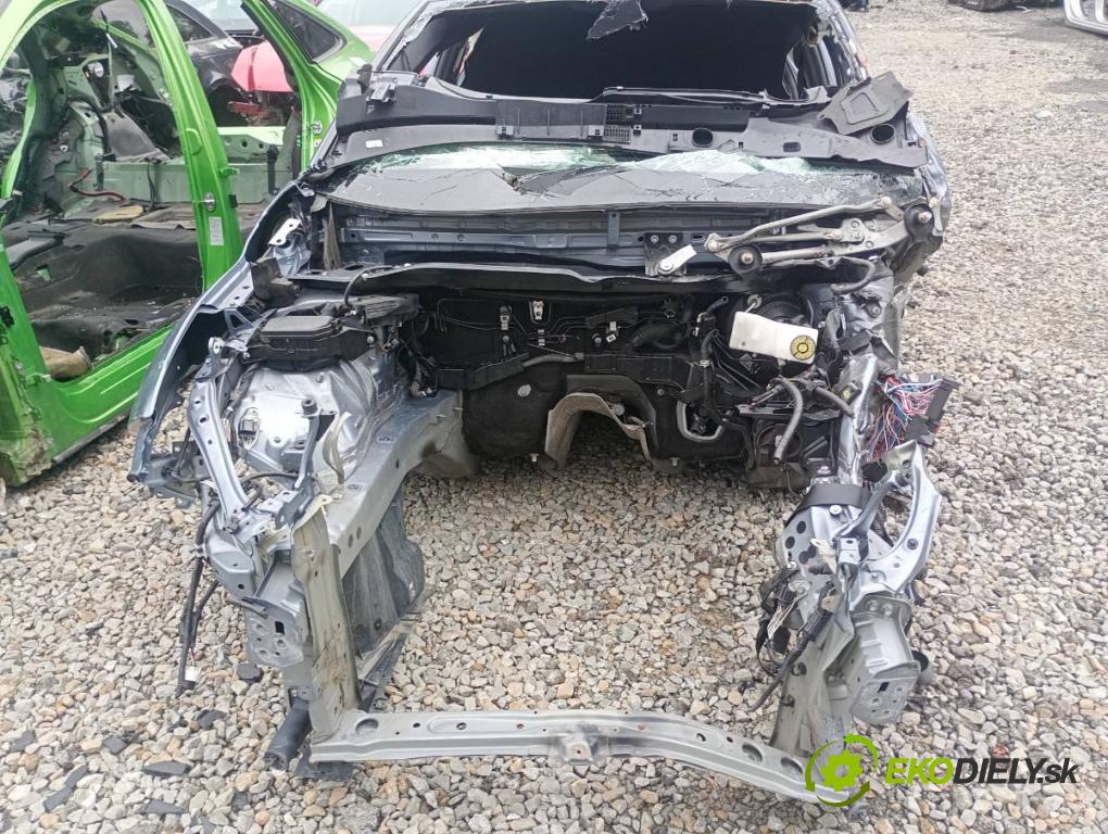 TOYOTA C-HR SUV 2020 85 kW 1.2 (NGX10_) 1197 KAROSERIA ČTVRŤÁK blatník práh střecha PODŁUŻNICA