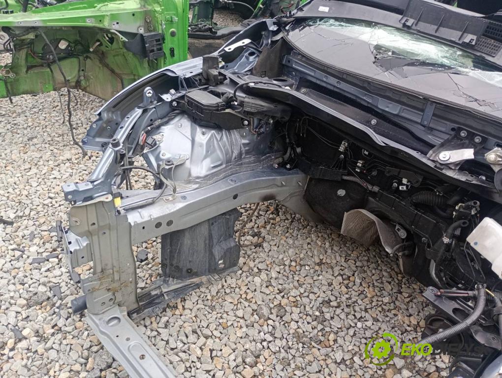TOYOTA C-HR SUV 2020 85 kW 1.2 (NGX10_) 1197 KAROSERIA ČTVRŤÁK blatník práh střecha PODŁUŻNICA