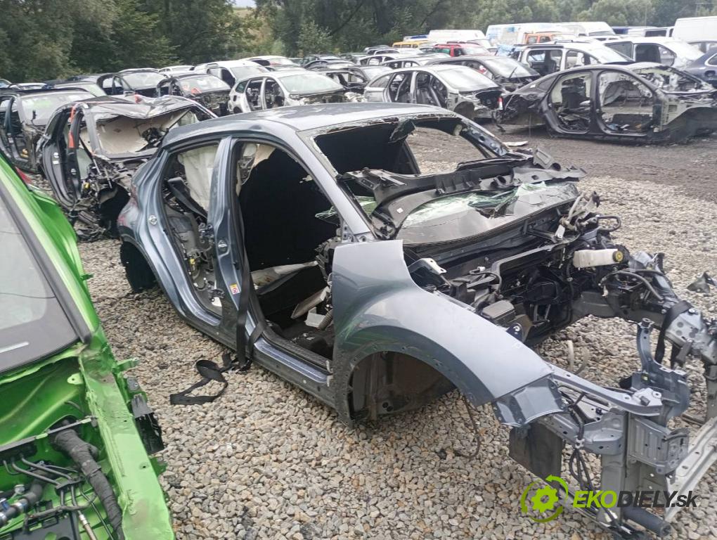 TOYOTA C-HR SUV 2020 85 kW 1.2 (NGX10_) 1197 KAROSERIA ČTVRŤÁK blatník práh střecha PODŁUŻNICA