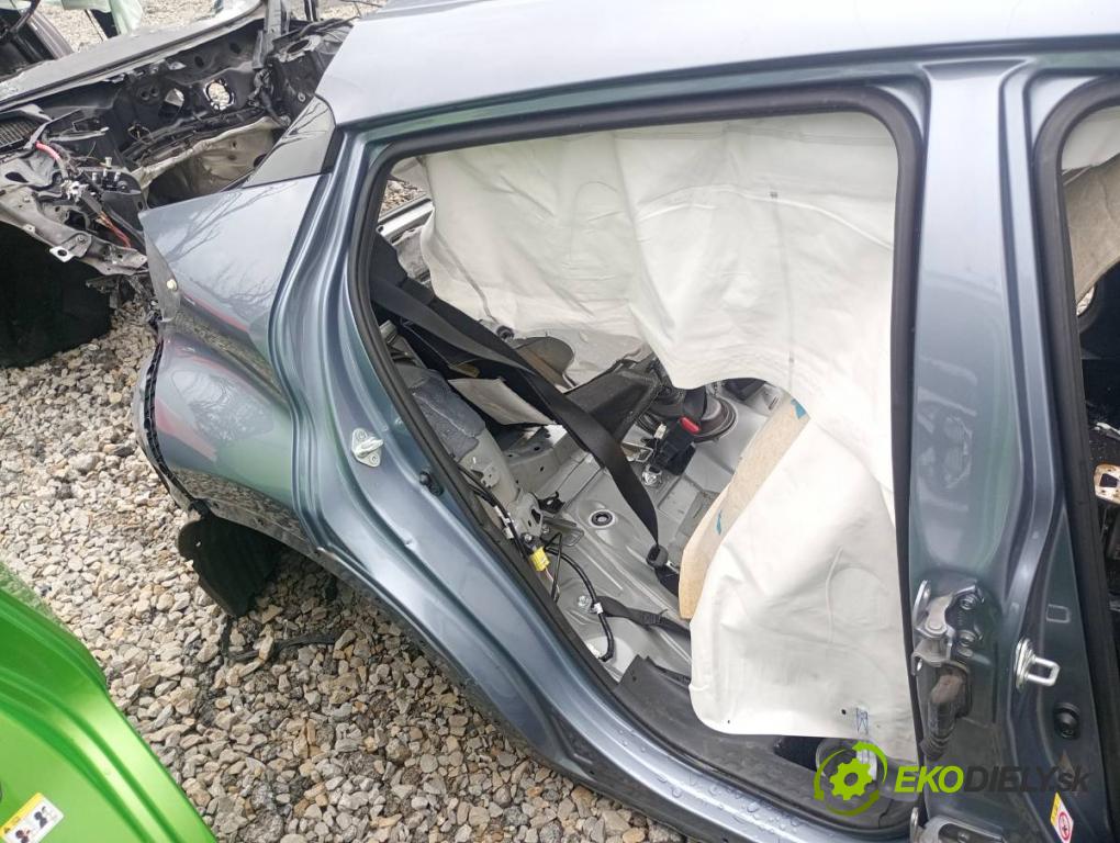 TOYOTA C-HR SUV 2020 85 kW 1.2 (NGX10_) 1197 KAROSERIA ČTVRŤÁK blatník práh střecha PODŁUŻNICA