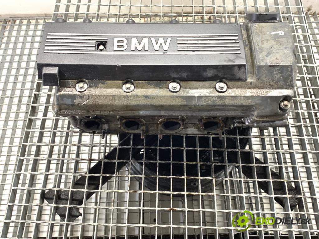 BMW E53 SUV 2001 210 kW 4.4 i 4398 hlava válců pravý 1745461
