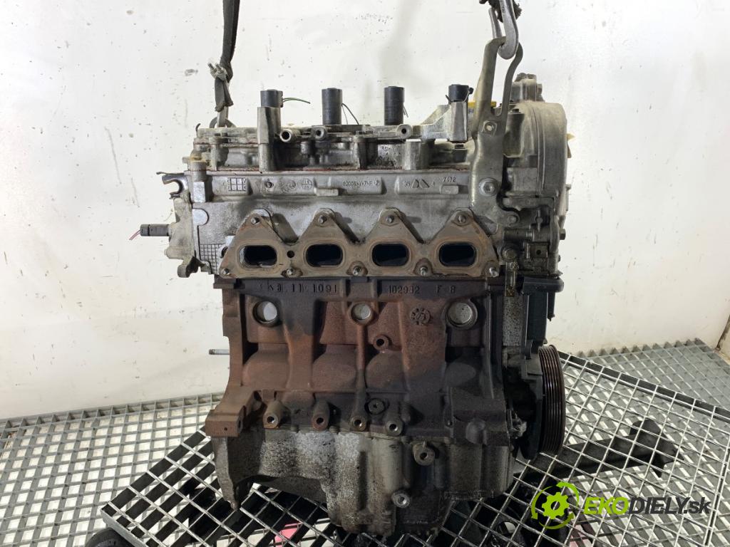 DACIA DUSTER SUV 2011 77 kW 1.6 16V 1598 motor K4M696 (Motor)