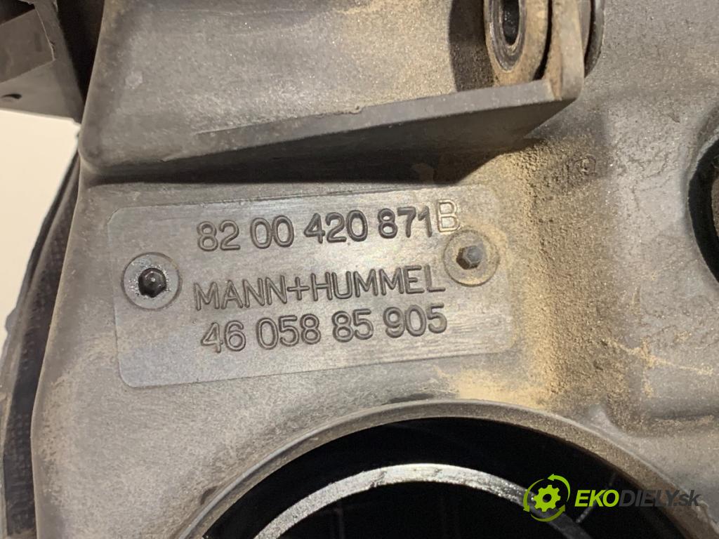 DACIA DUSTER SUV 2011 77 kW 1.6 16V 1598 Obal filtra vzduchu 8200420871B (Obal vzduchového filtra)