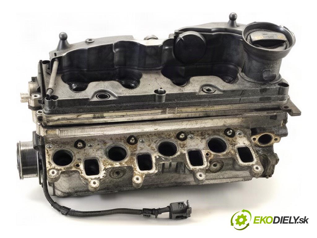 VW PASSAT B7 Kombi 2010 103 kW 2.0 TDI 1968 Hlava valcov 03L103373 (Hlava valcov)