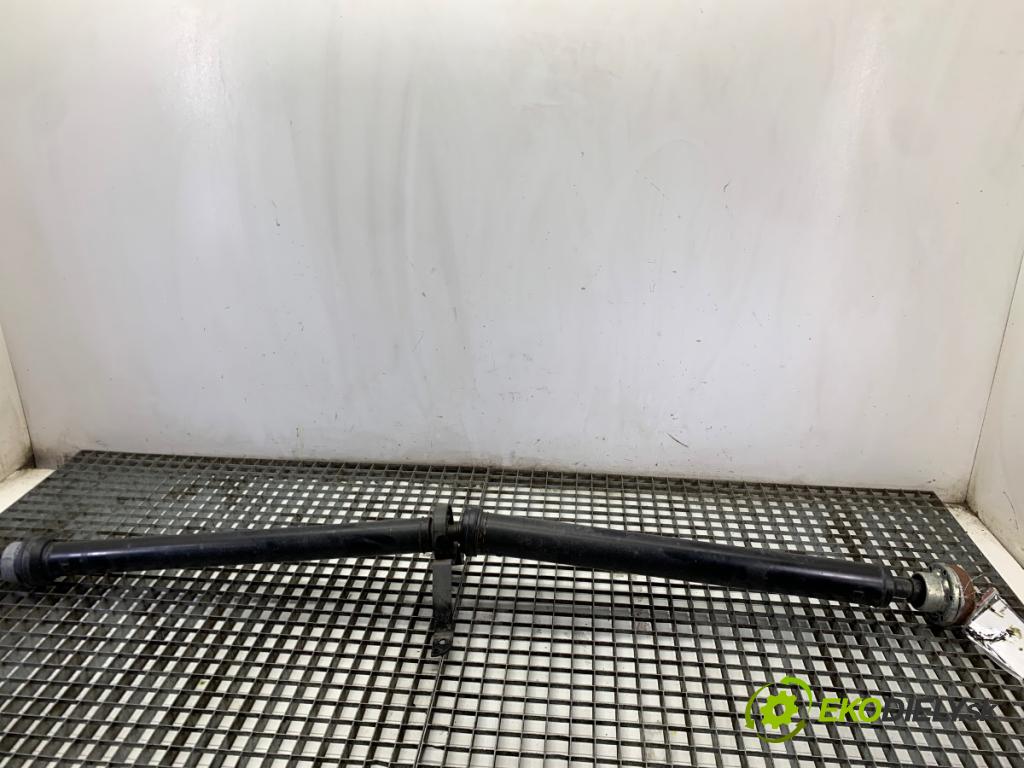AUDI A4 B9 Kombi 2017 140 kW 2.0 TDI quattro 1968 Kardaň, hriadeľ hnací zad 8W0521101 (Kardaňový hriadeľ)