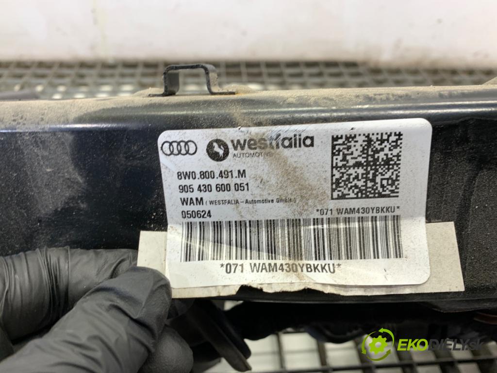 AUDI A4 B9 Kombi 2017 140 kW 2.0 TDI quattro 1968 Hák tažné zařízení 8W0800491M (Tažné zařízení)