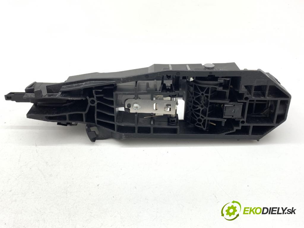 PEUGEOT 408 II liftback 2024 96 kW PureTech 130 (FPHNST) 1199 Kľučka vonkajšia pravy predný