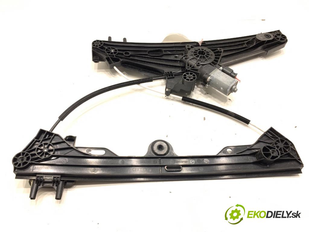 PEUGEOT 408 II liftback 2024 96 kW PureTech 130 (FPHNST) 1199 Mechanizmus okna ľavy predný 9830815080