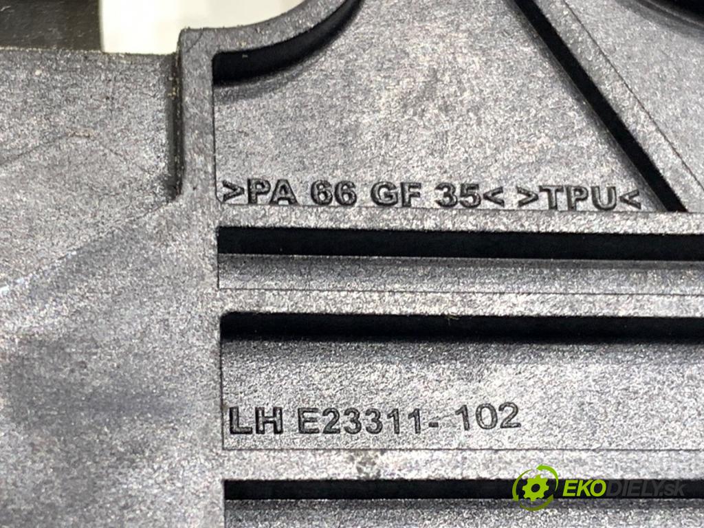 PEUGEOT 408 II liftback 2024 96 kW PureTech 130 (FPHNST) 1199 Mechanizmus okna ľavy zad 9830816080