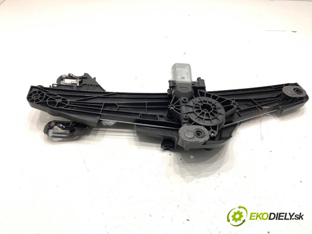 PEUGEOT 408 II liftback 2024 96 kW PureTech 130 (FPHNST) 1199 Mechanizmus okna pravy zad 9830816680
