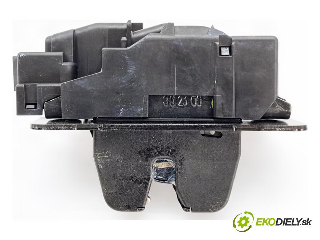 PEUGEOT 408 II liftback 2024 96 kW PureTech 130 (FPHNST) 1199 zámok dveří zadní část 9816195380
