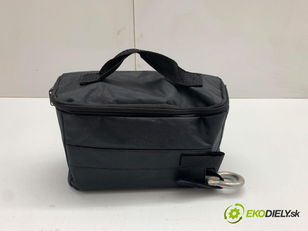 PEUGEOT 408 II liftback 2024 96 kW PureTech 130 (FPHNST) 1199 Kompresor do KOLA: 9844963380