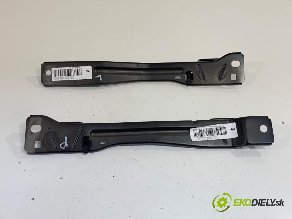 PEUGEOT 408 II liftback 2024 96 kW PureTech 130 (FPHNST) 1199 Uchytenie ISOFIX