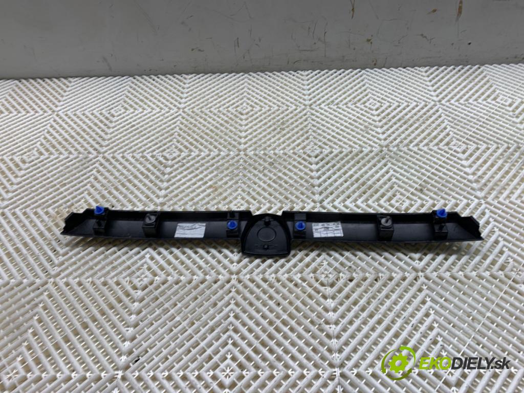PEUGEOT 408 II liftback 2024 96 kW PureTech 130 (FPHNST) 1199 lišta dveří zadní část 9846242780