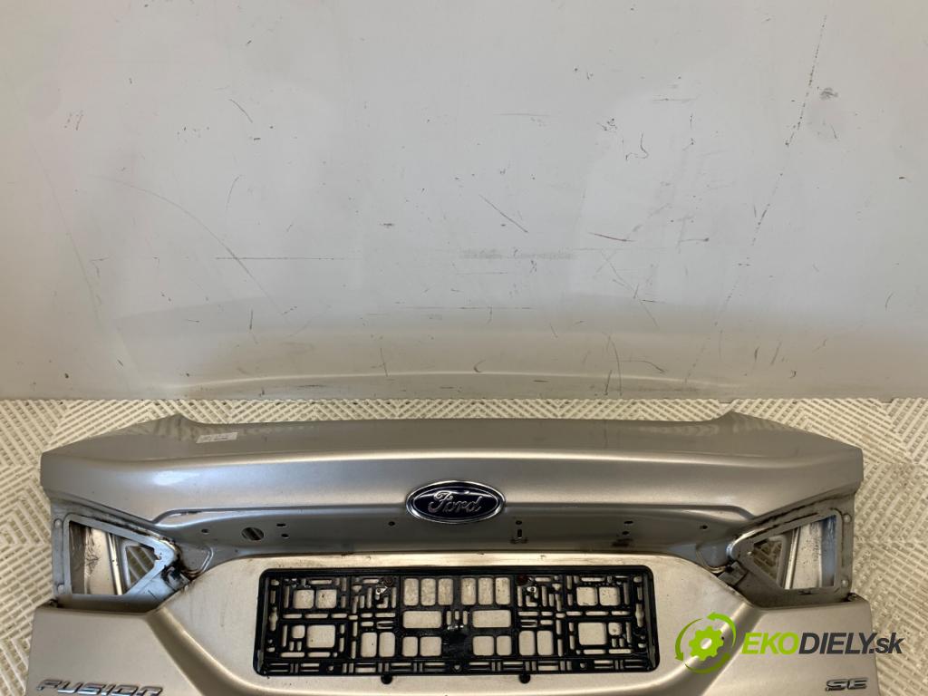 FORD MONDEO MK5 sedan 2018 138 kW 2.0 Hybrid 1999 kapota zad