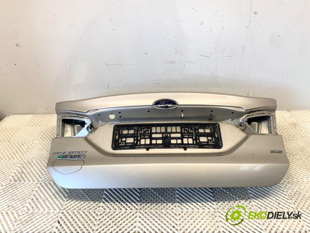 FORD MONDEO MK5 sedan 2018 138 kW 2.0 Hybrid 1999 kapota zad