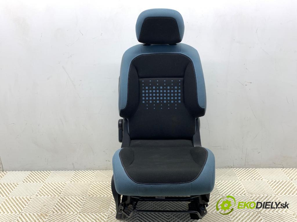 CITROEN BERLINGO II Nadwozie pełne/minivan 2014 68 kW 1.6 HDi 90 1560 Sedadlo pravy predný 