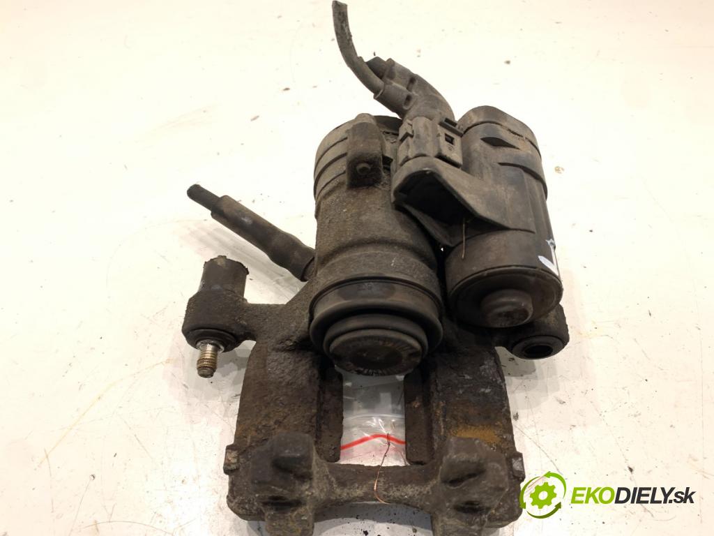VW GOLF VII Kombi 2020 85 kW 1.6 TDI 1598 Brzdič strmeň pravy zad