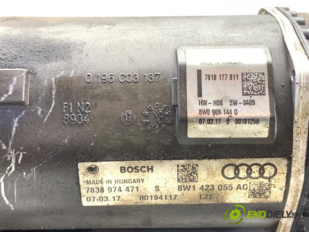 AUDI A4 B9 Kombi 2017 140 kW 2.0 TDI quattro 1968 řízení volantu řízení 8W1423055AC