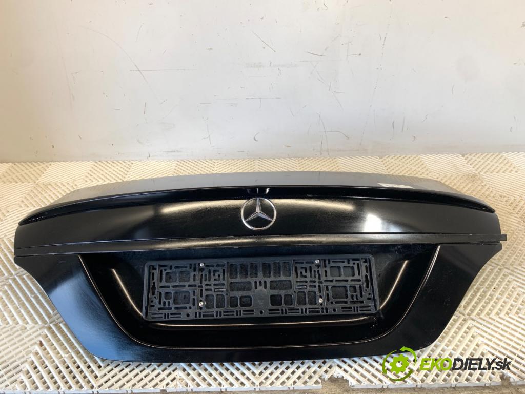 MERCEDES-BENZ C218 coupe 2014 300 kW CLS 500 (218.373) 4663 kapota zad 040 