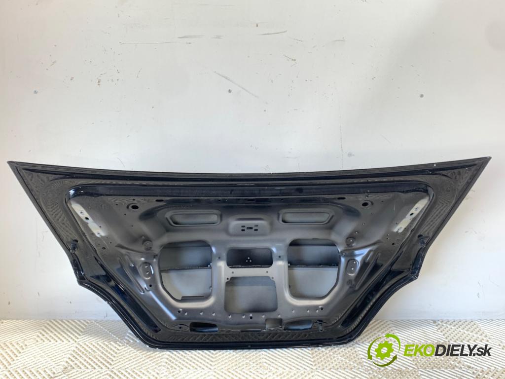 MERCEDES-BENZ C218 coupe 2014 300 kW CLS 500 (218.373) 4663 kapota zad 040
