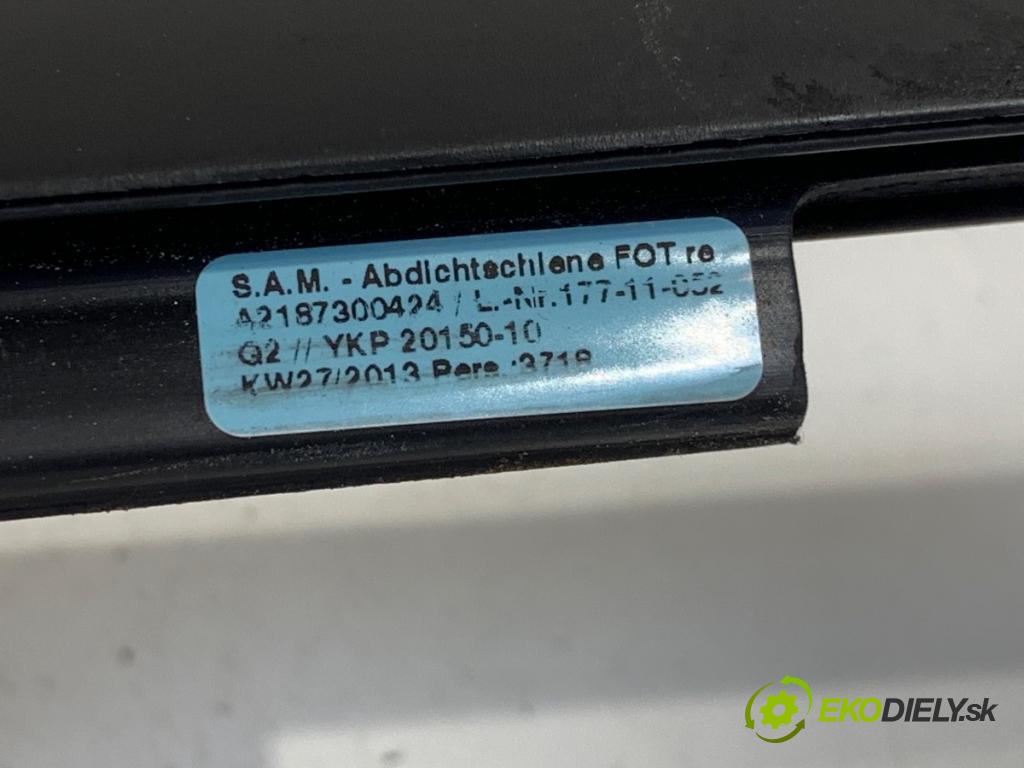 MERCEDES-BENZ C218 coupe 2014 300 kW CLS 500 (218.373) 4663 Lišta Sbírání: zad pravy chróm A2187300424