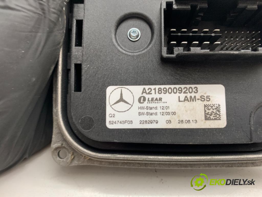 MERCEDES-BENZ C218 coupe 2014 300 kW CLS 500 (218.373) 4663 měnič XENON LED A2189009203