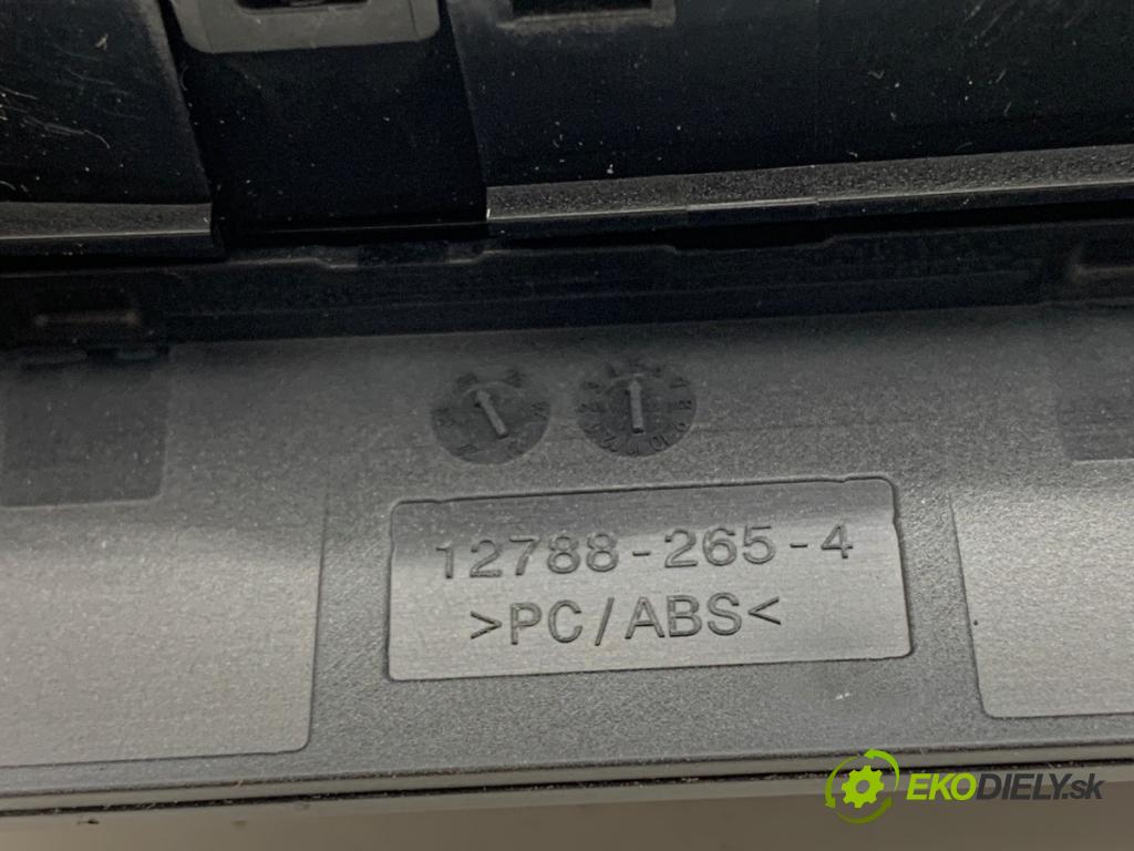 BMW G02 SUV 2024 265 kW M40 i xDrive 2998 násada, držadlo IDRIVE 5A371B2