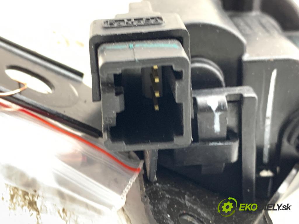 FORD MONDEO MK5 sedan 2018 138 kW 2.0 Hybrid 1999 zámok dverí zad DS73F43282AE
