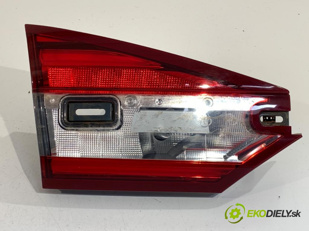FORD MONDEO MK5 sedan 2018 138 kW 2.0 Hybrid 1999 Svetlo ľavy zad FUSION usa vnútorná HS73-13A603-BL