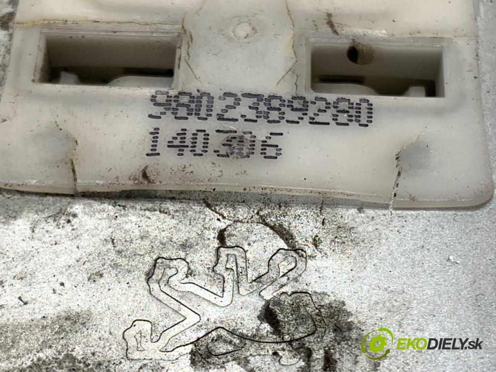 CITROEN BERLINGO II Nadwozie pełne/minivan 2014 68 kW 1.6 HDi 90 1560 Mechanizmus okna ľavy predný 9802389280
