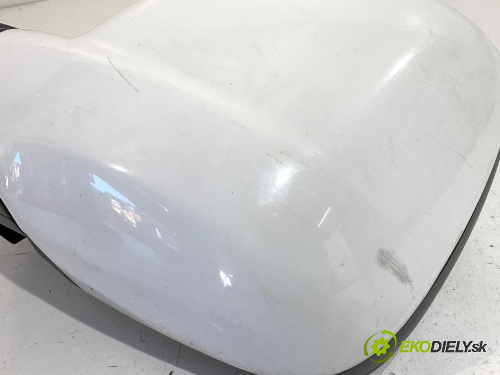 CITROEN BERLINGO II Nadwozie pełne/minivan 2014 68 kW 1.6 HDi 90 1560 zpětné zrcátko levý