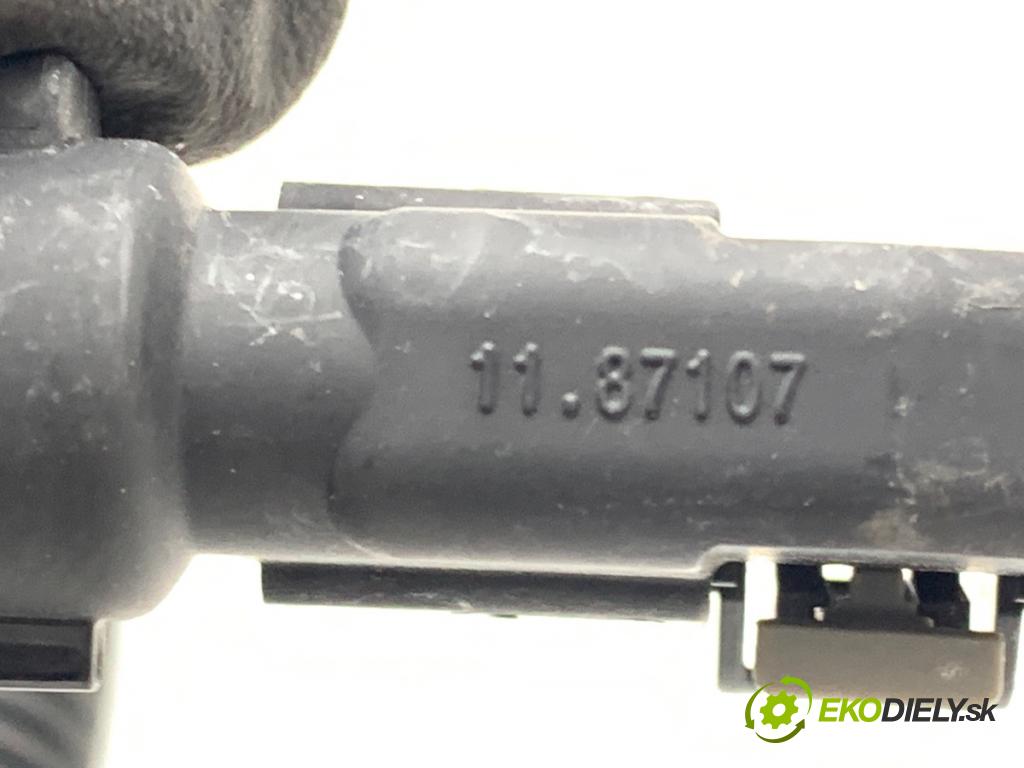 PEUGEOT 408 II liftback 2024 96 kW PureTech 130 (FPHNST) 1199 káblovačka PDC zadní část 9853711780