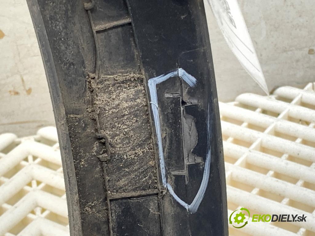 PEUGEOT 408 II liftback 2024 96 kW PureTech 130 (FPHNST) 1199 Lišta blatníka zad pravá 9838434480 (Lišta)