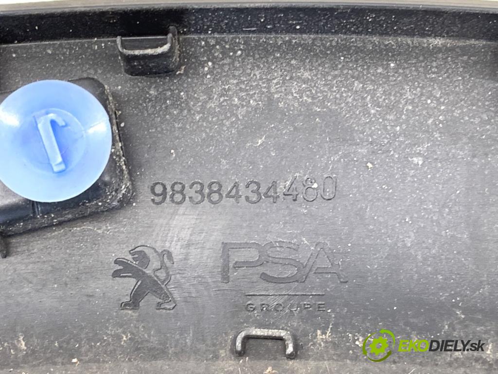 PEUGEOT 408 II liftback 2024 96 kW PureTech 130 (FPHNST) 1199 Lišta blatníka zad pravá 9838434480 (Lišta)
