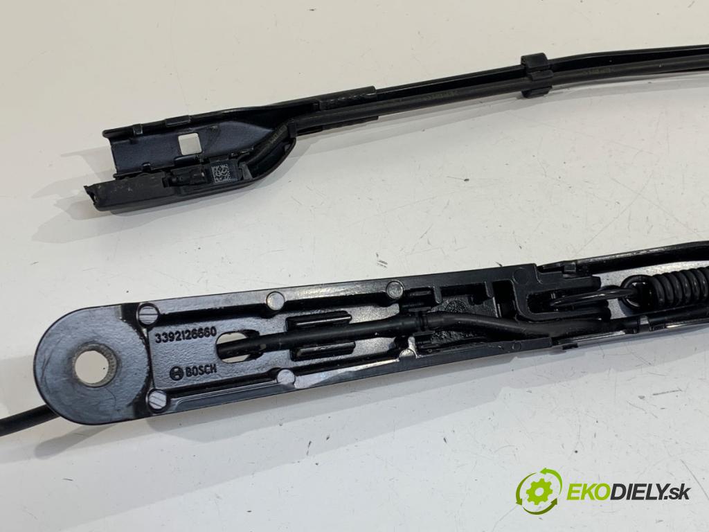 PEUGEOT 408 II liftback 2024 96 kW PureTech 130 (FPHNST) 1199 ramena stěrače přední část 3392126660