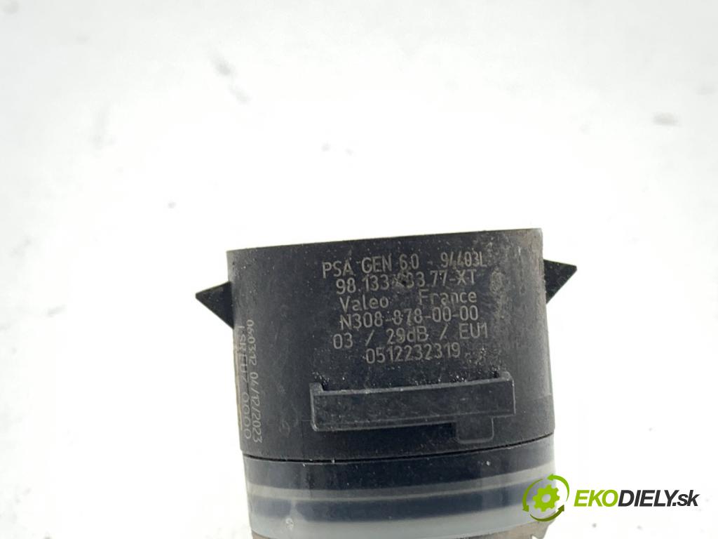 PEUGEOT 408 II liftback 2024 96 kW PureTech 130 (FPHNST) 1199 snímač PDC 9813348377