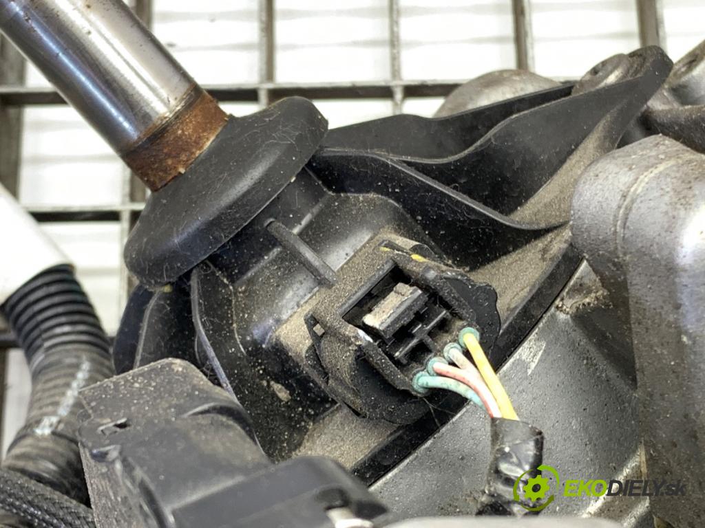 PEUGEOT 408 II liftback 2024 96 kW PureTech 130 (FPHNST) 1199 riadenie volantu Riadenie 6820000571